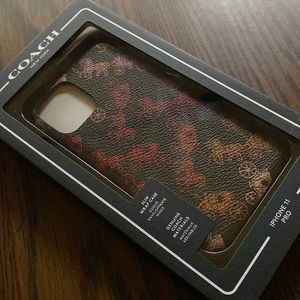 !! SOLD !!
 COACH iPhone 11 Pro case